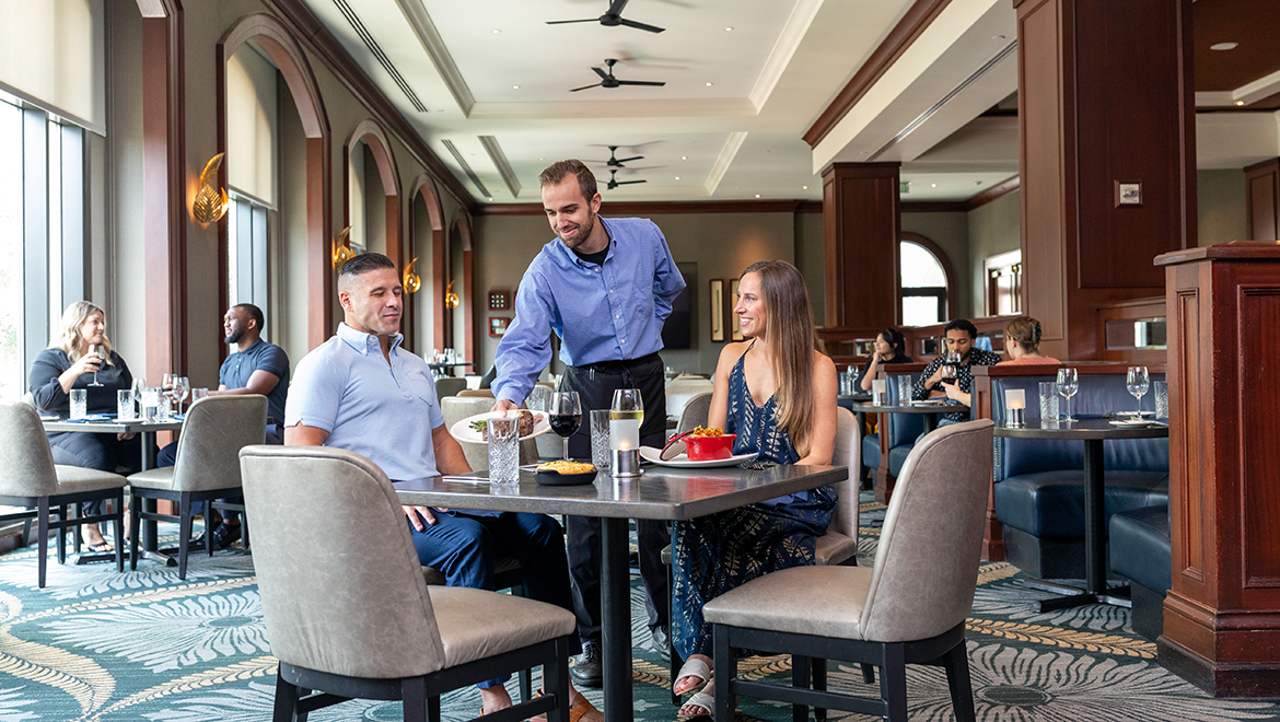 David's Club restaurant dining room
